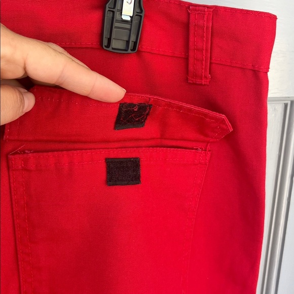 CHAMS  Men's Vibrant Red Cargo Pants, Men’s Size 40 - Picture 8 of 12